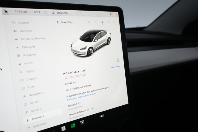 2021 Tesla Model 3 — photo 4 of 73