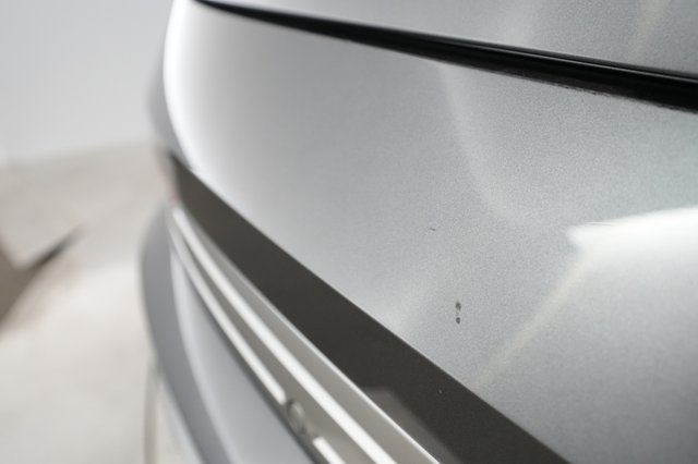 2019 Audi e-tron — photo 30 of 31