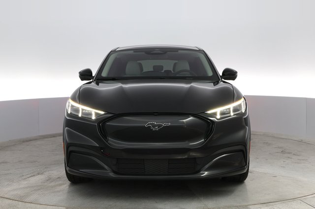 2022 Ford Mustang Mach-E — photo 5 of 36
