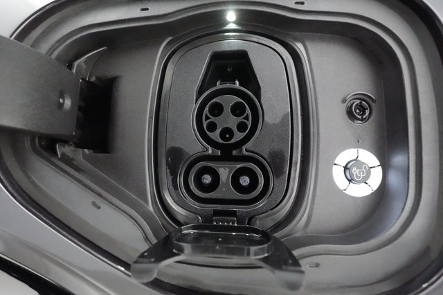 2022 Ford Mustang Mach-E — photo 18 of 36