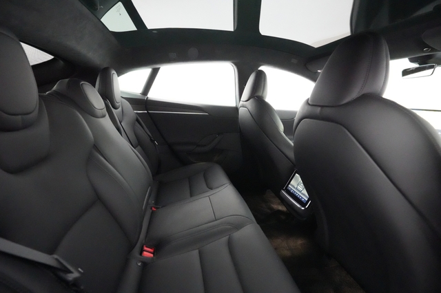 2022 Tesla Model S
