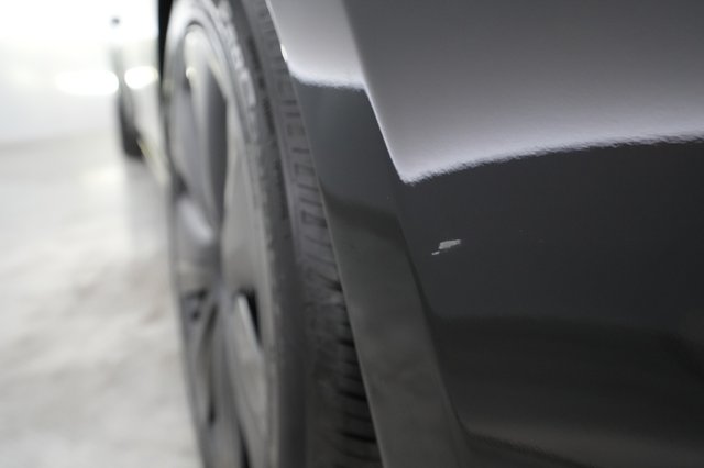 2022 Tesla Model S — photo 23 of 31