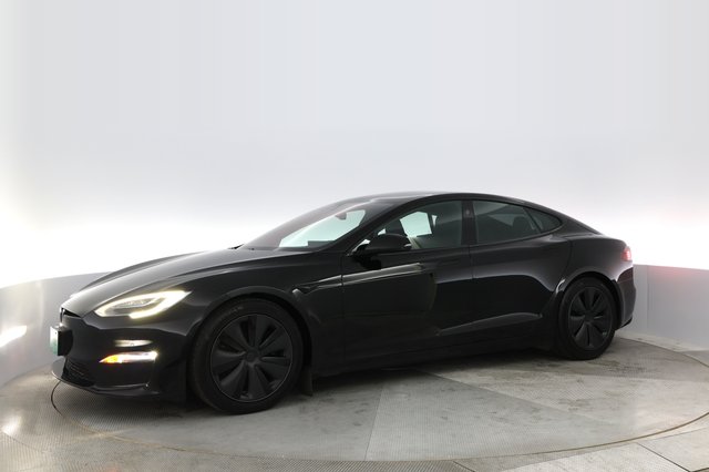 2022 Tesla Model S — photo 10 of 31
