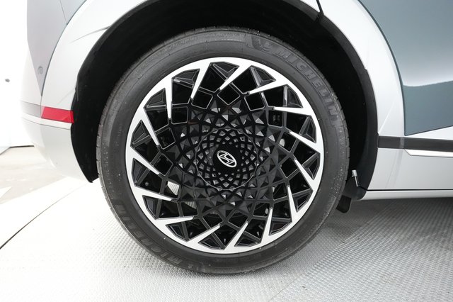 2024 Hyundai IONIQ 5 — photo 14 of 30