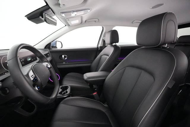 2023 Hyundai IONIQ 5 — photo 15 of 28