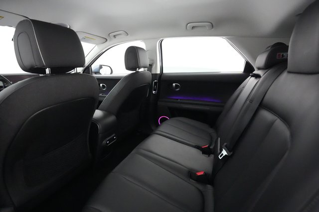 2023 Hyundai IONIQ 5 — photo 16 of 28