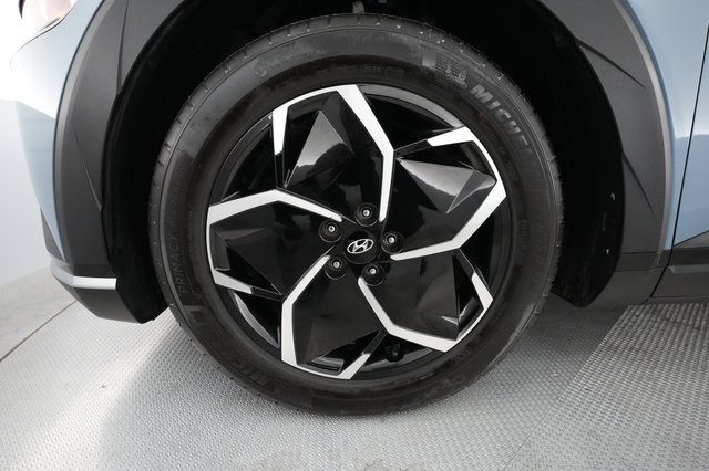 2023 Hyundai IONIQ 5 — photo 11 of 28