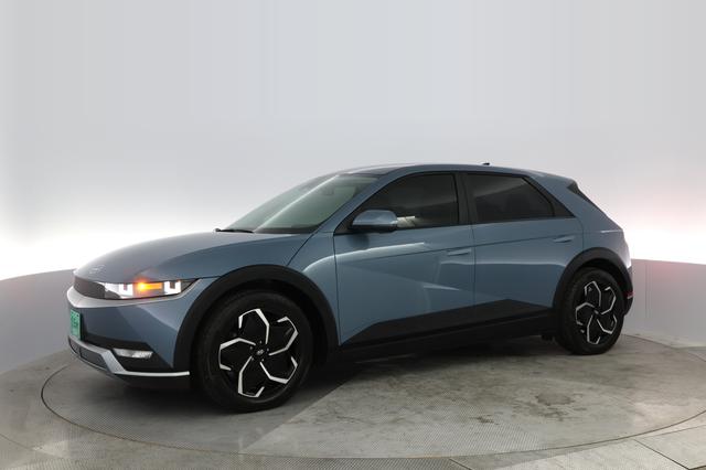 2023 Hyundai IONIQ 5 — photo 10 of 28