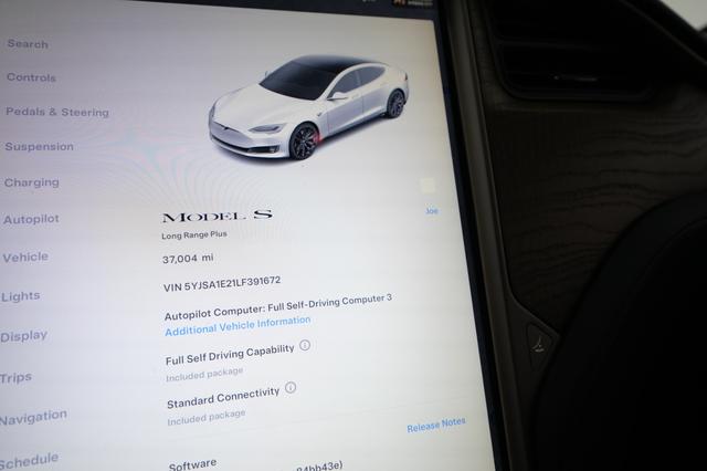 2020 Tesla Model S — photo 5 of 42