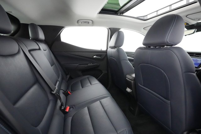 2022 Chevrolet Bolt EUV — photo 3 of 26