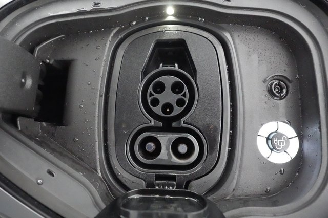 2022 Ford Mustang Mach-E — photo 19 of 38