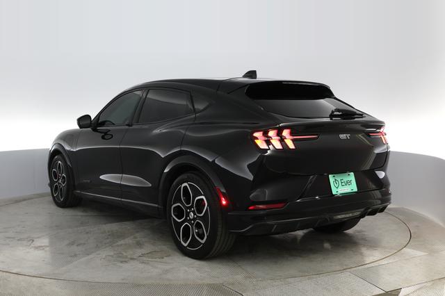 2022 Ford Mustang Mach-E — photo 9 of 38