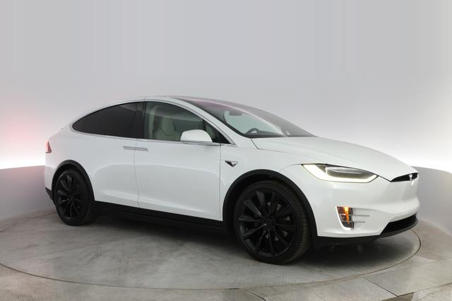 2019 Tesla Model X — photo 7 of 41