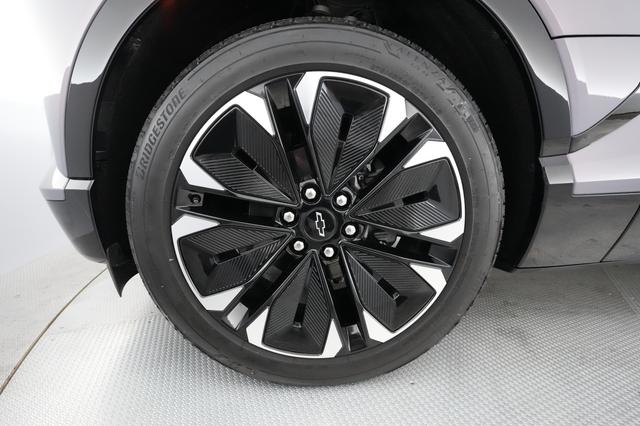 2024 Chevrolet Blazer EV — photo 7 of 23