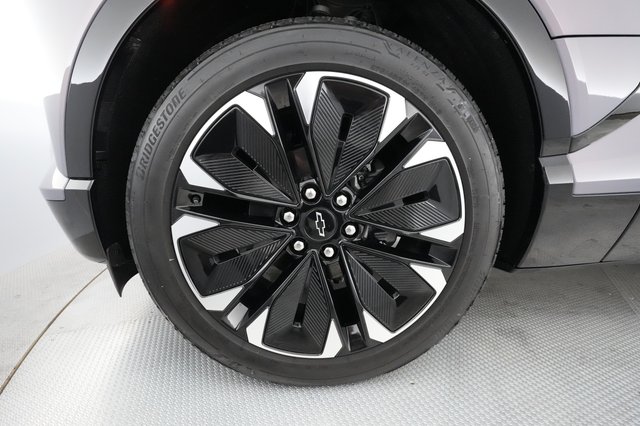 2024 Chevrolet Blazer EV — photo 7 of 23