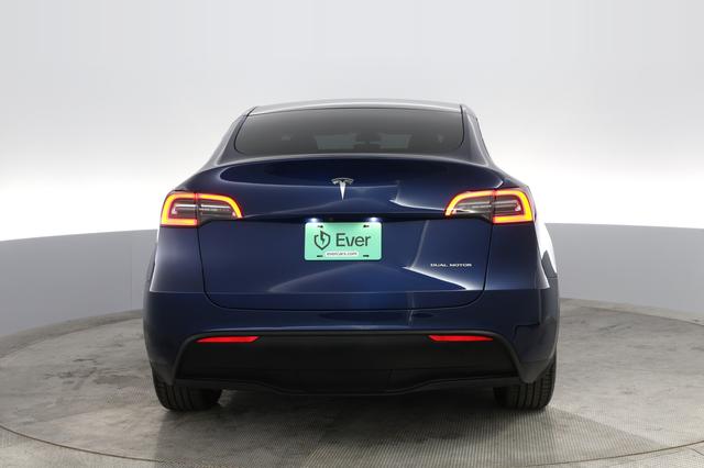 2020 Tesla Model Y — photo 8 of 38