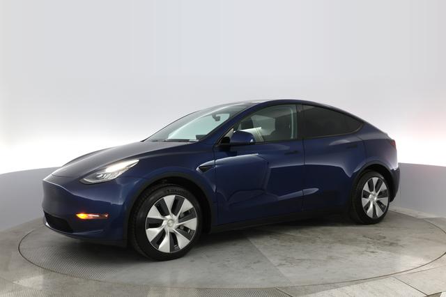 2020 Tesla Model Y — photo 10 of 38