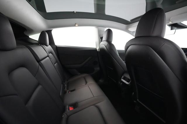 2020 Tesla Model Y — photo 3 of 38