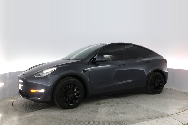 2021 Tesla Model Y — photo 10 of 33