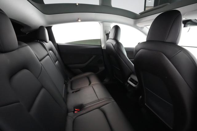 2021 Tesla Model Y — photo 3 of 33