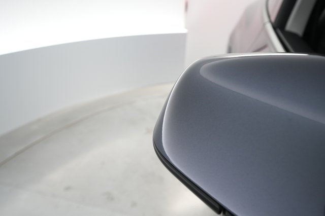 2021 Tesla Model Y — photo 27 of 33