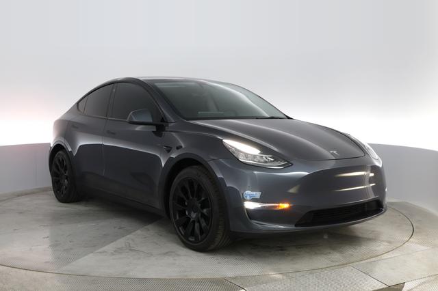 2021 Tesla Model Y — photo 6 of 33