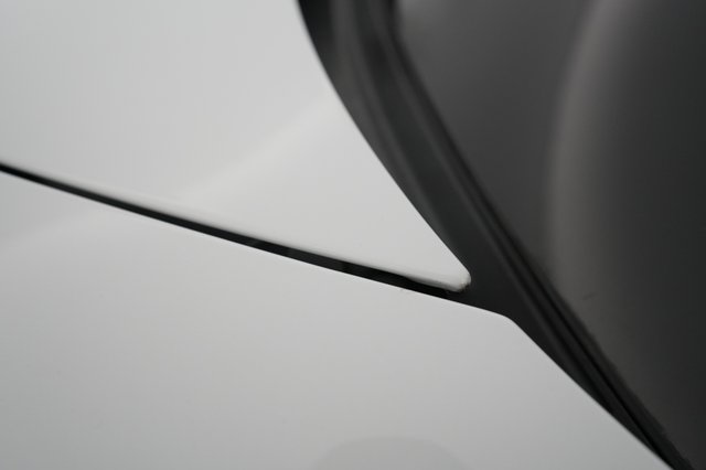 2020 Porsche Taycan — photo 20 of 24