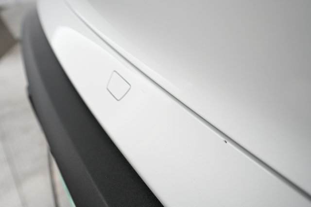 2020 Porsche Taycan — photo 22 of 24