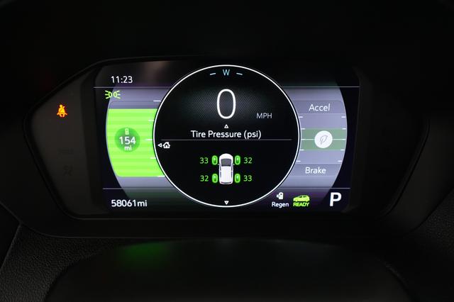 2022 Chevrolet Bolt EV — photo 4 of 26