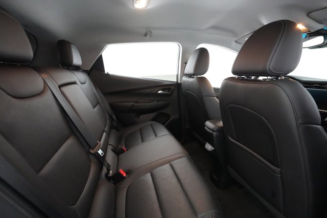 2022 Chevrolet Bolt EV — photo 3 of 26