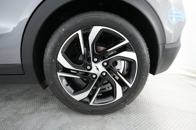 2022 Chevrolet Bolt EV — photo 12 of 26