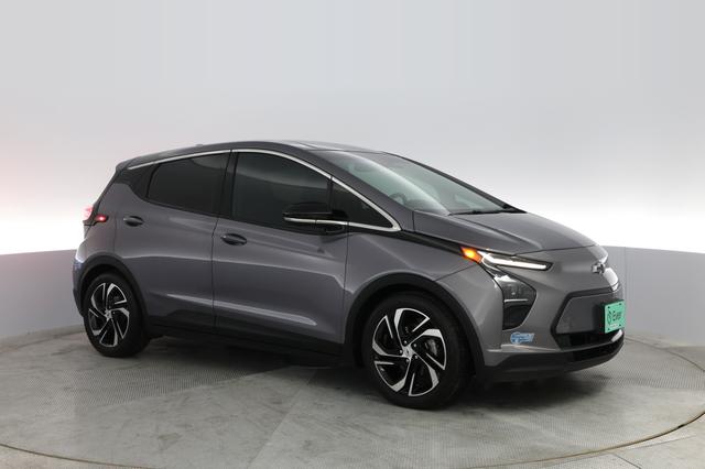 2022 Chevrolet Bolt EV — photo 7 of 26