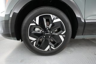 2023 Kia Niro EV — photo 11 of 39