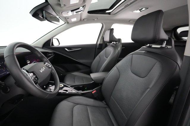2023 Kia Niro EV — photo 15 of 39