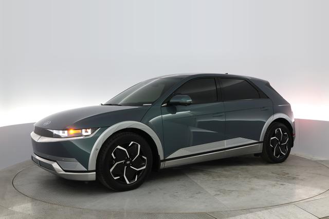 2023 Hyundai IONIQ 5 — photo 10 of 26