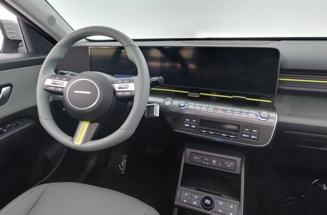 2024 Hyundai Kona — photo 3 of 27
