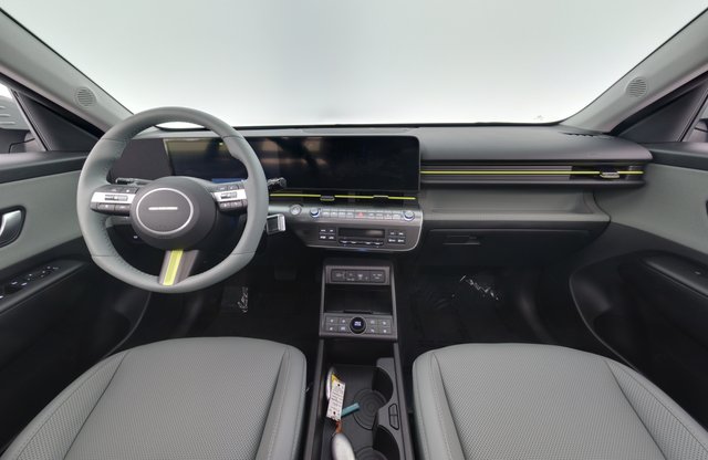 2024 Hyundai Kona — photo 16 of 27
