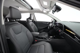 2024 Kia Niro EV — photo 17 of 24