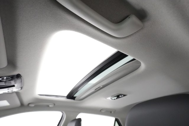 2024 Kia Niro EV — photo 18 of 24