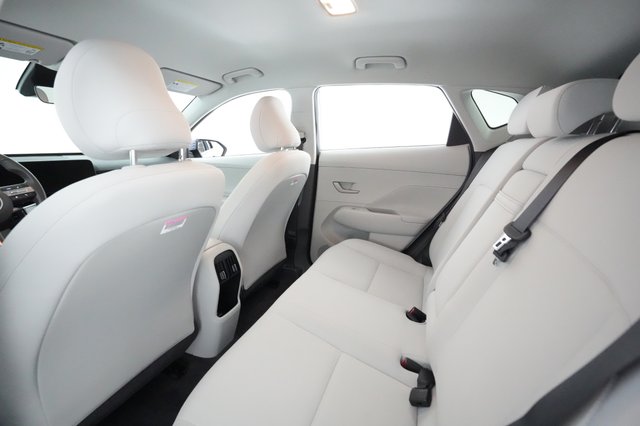 2024 Hyundai Kona — photo 16 of 25