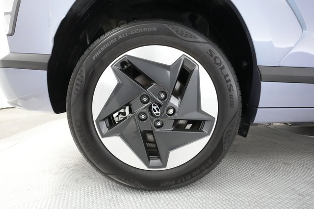 2024 Hyundai Kona — photo 14 of 25