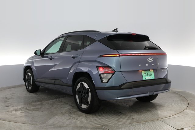 2024 Hyundai Kona — photo 9 of 25