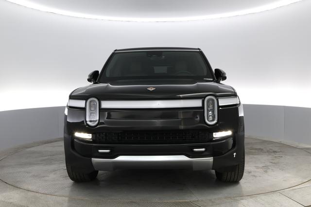 2023 Rivian R1S — photo 5 of 32