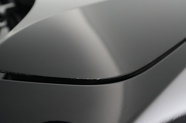 2023 Rivian R1S — photo 30 of 32