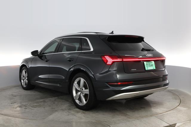 2019 Audi e-tron
