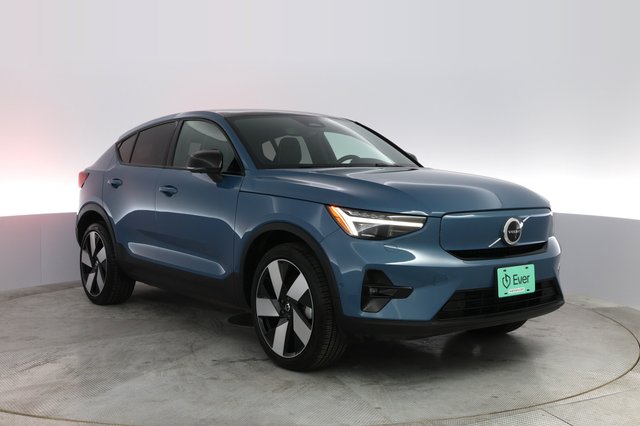 2023 Volvo C40 Recharge — photo 6 of 26