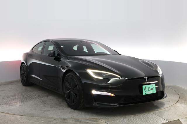 2022 Tesla Model S — photo 6 of 55
