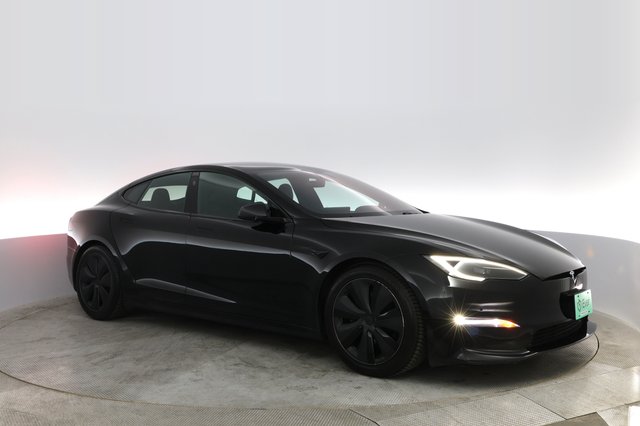 2022 Tesla Model S — photo 7 of 55