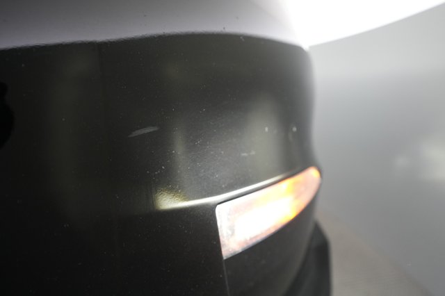 2022 Tesla Model S — photo 27 of 55