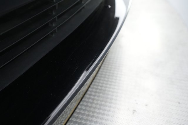 2022 Tesla Model S — photo 33 of 55